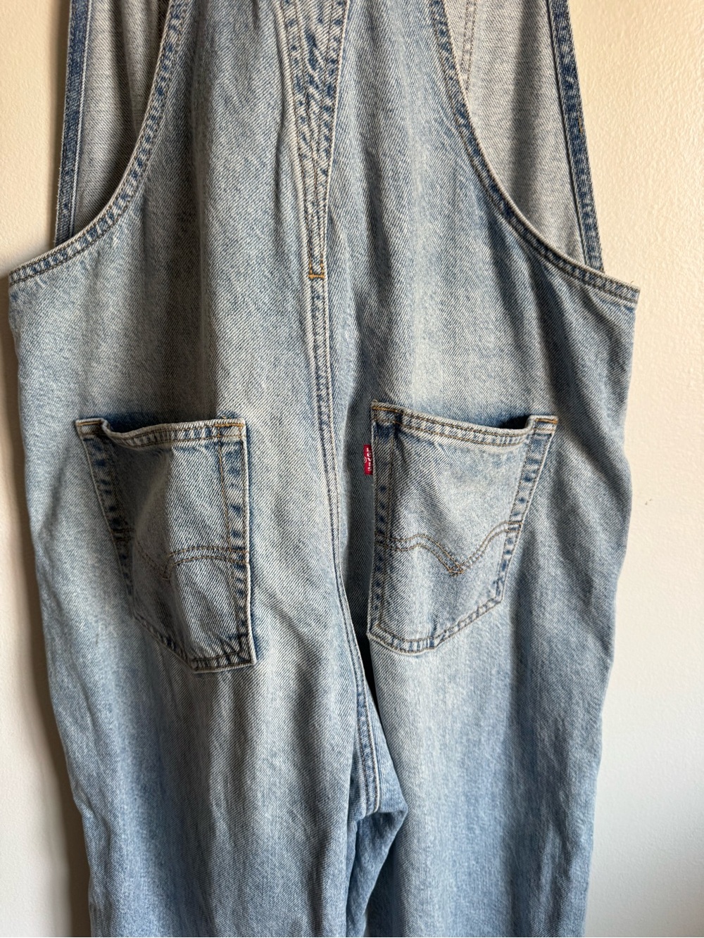 LEVI's Women’s Two Horse Brand Overalls Baggy Blue Relaxed Denim size medium - Picture 4 of 14